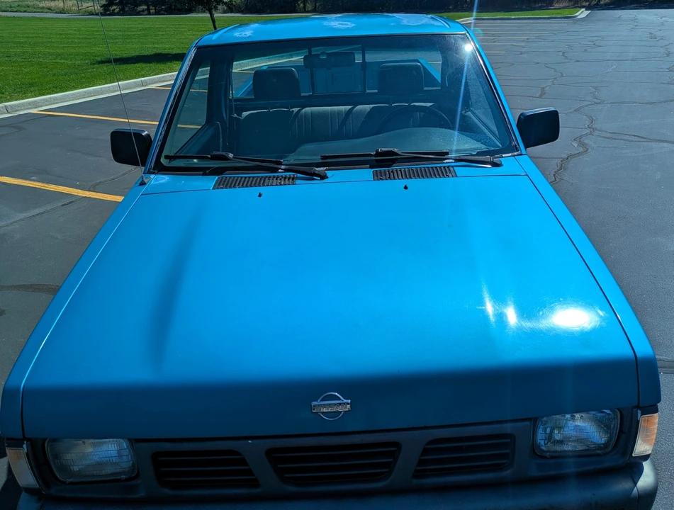 1995 Nissan Frontier - Image 19 of 31