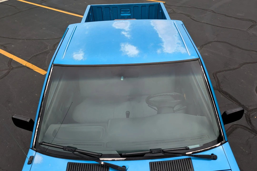 1995 Nissan Frontier - Image 16 of 31