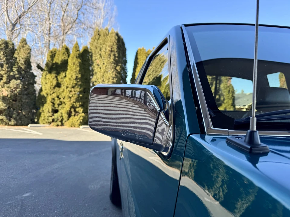 1995 Nissan - Image 30 of 31