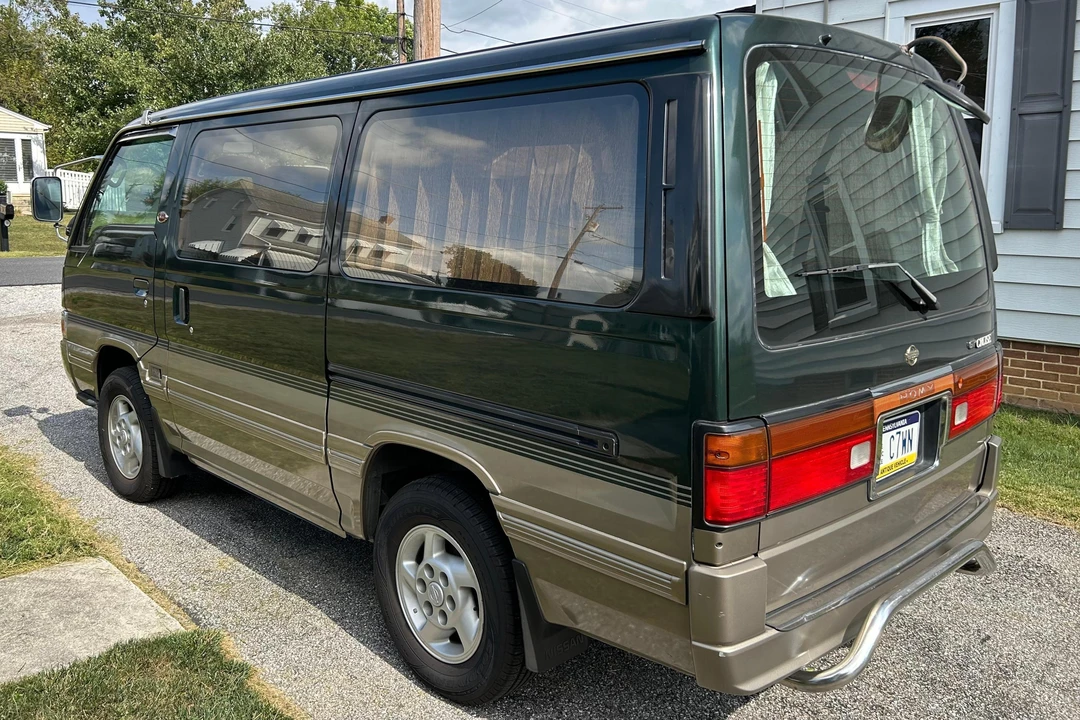 1995 Nissan Caravan 3rd Gen - Image 4 of 31
