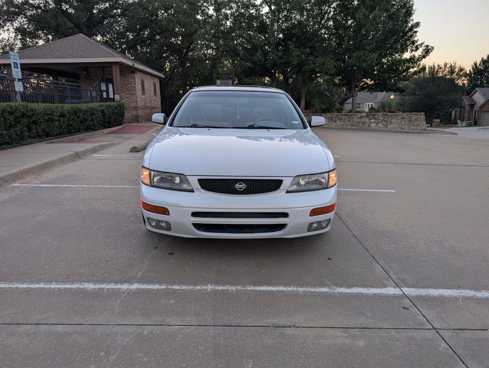 1995 Nissan Maxima 4th Gen - Image 15 of 31