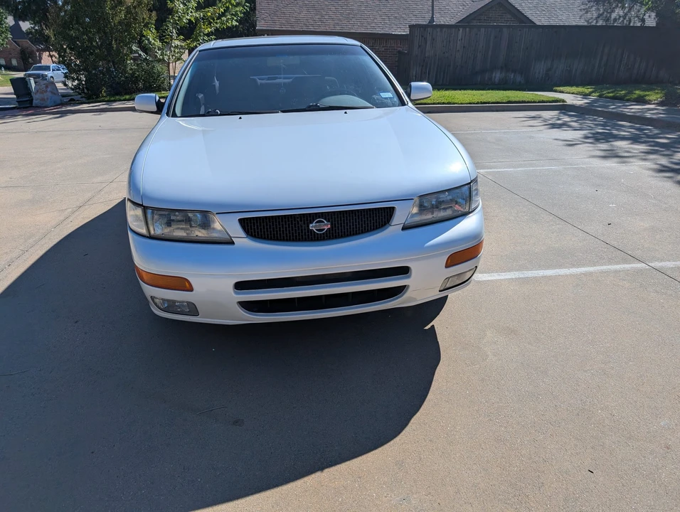 1995 Nissan Maxima 4th Gen - Image 14 of 31