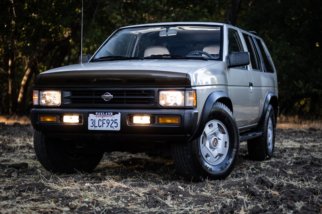 1995 Nissan Pathfinder 1st Gen - Image 29 of 31