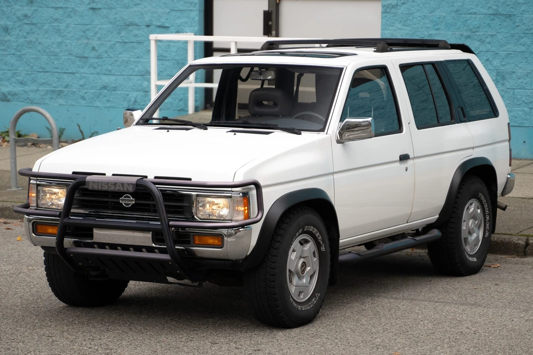 1995 Nissan Pathfinder 1st Gen - Image 8 of 31