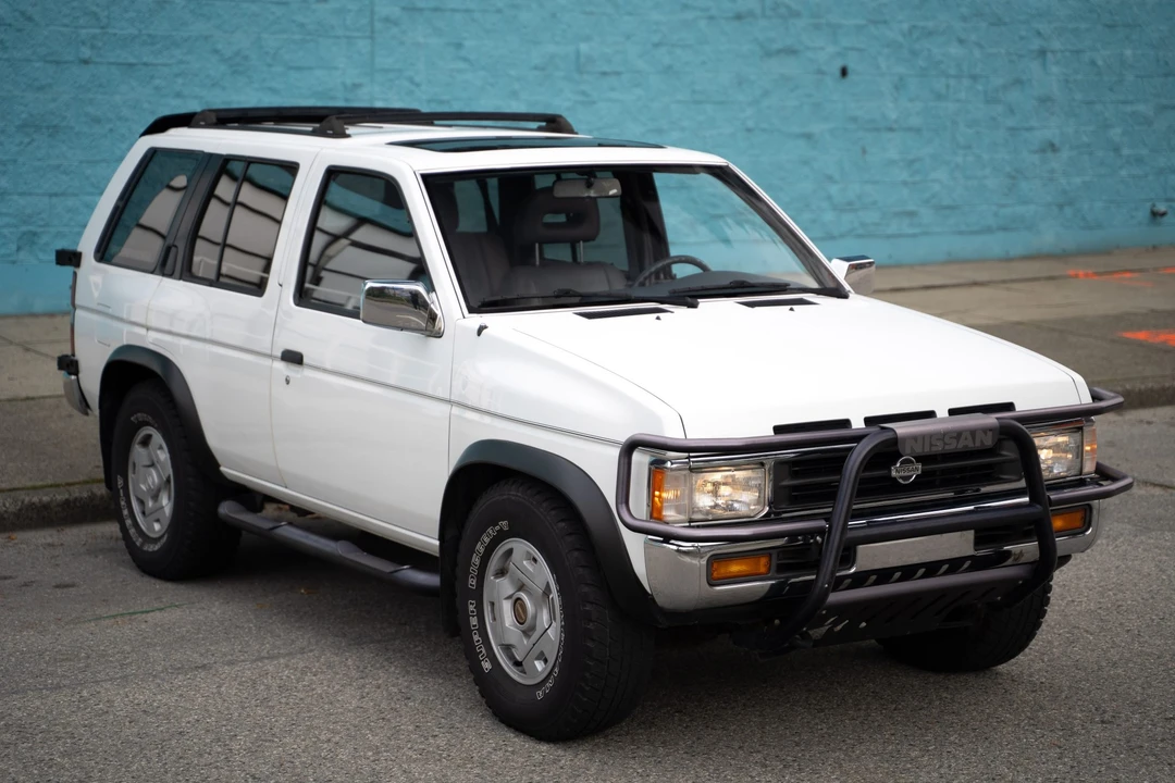 1995 Nissan Pathfinder 1st Gen - Image 23 of 31
