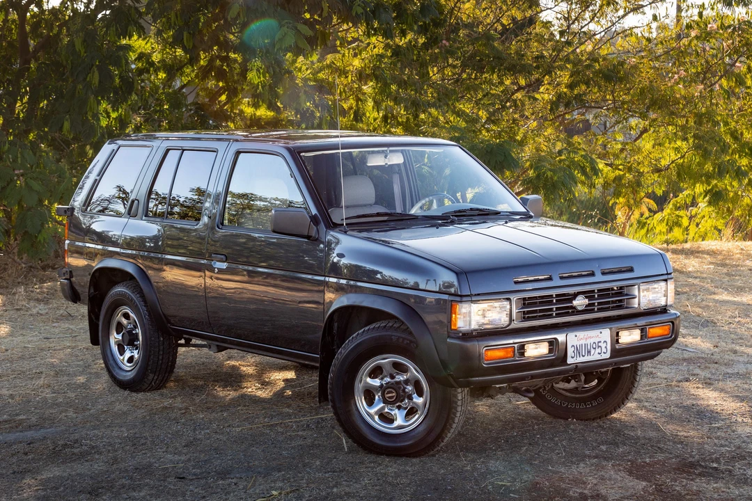 1995 Nissan Pathfinder 1st Gen - Image 26 of 31