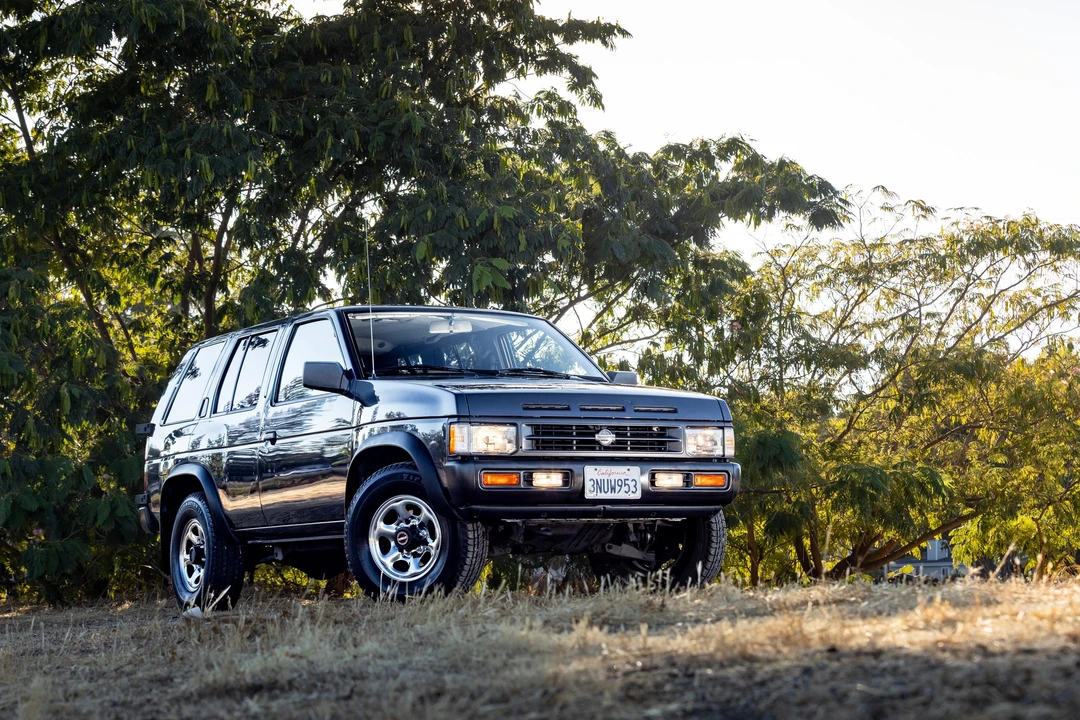1995 Nissan Pathfinder 1st Gen - Image 28 of 31