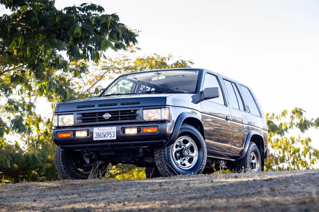 1995 Nissan Pathfinder 1st Gen - Image 8 of 31