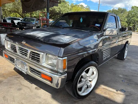 1995 Nissan Pickup XE