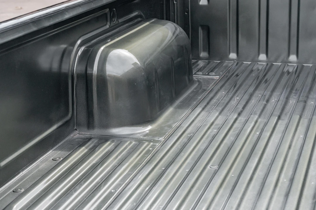 1995 Nissan Frontier - Image 26 of 31