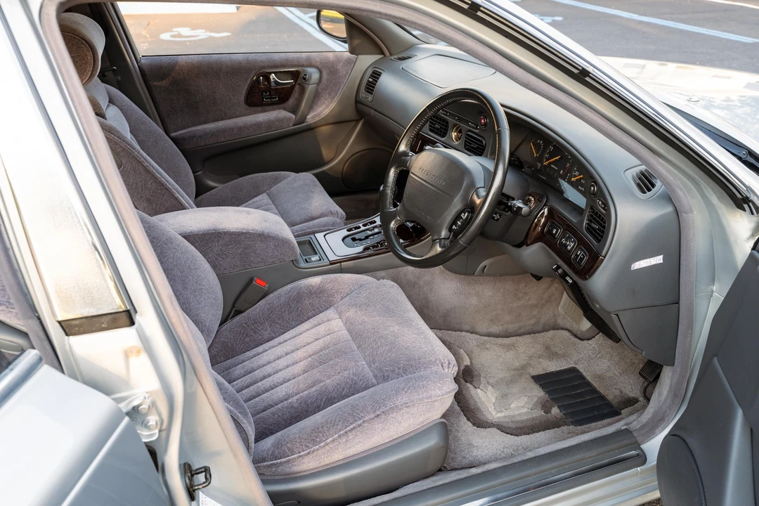 1995 Nissan President 3rd Gen - Image 28 of 31