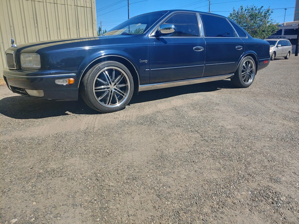1995 Nissan President 3rd Gen - Image 7 of 24