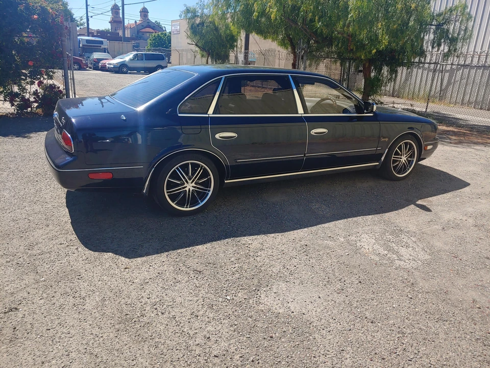 1995 Nissan President 3rd Gen - Image 18 of 24
