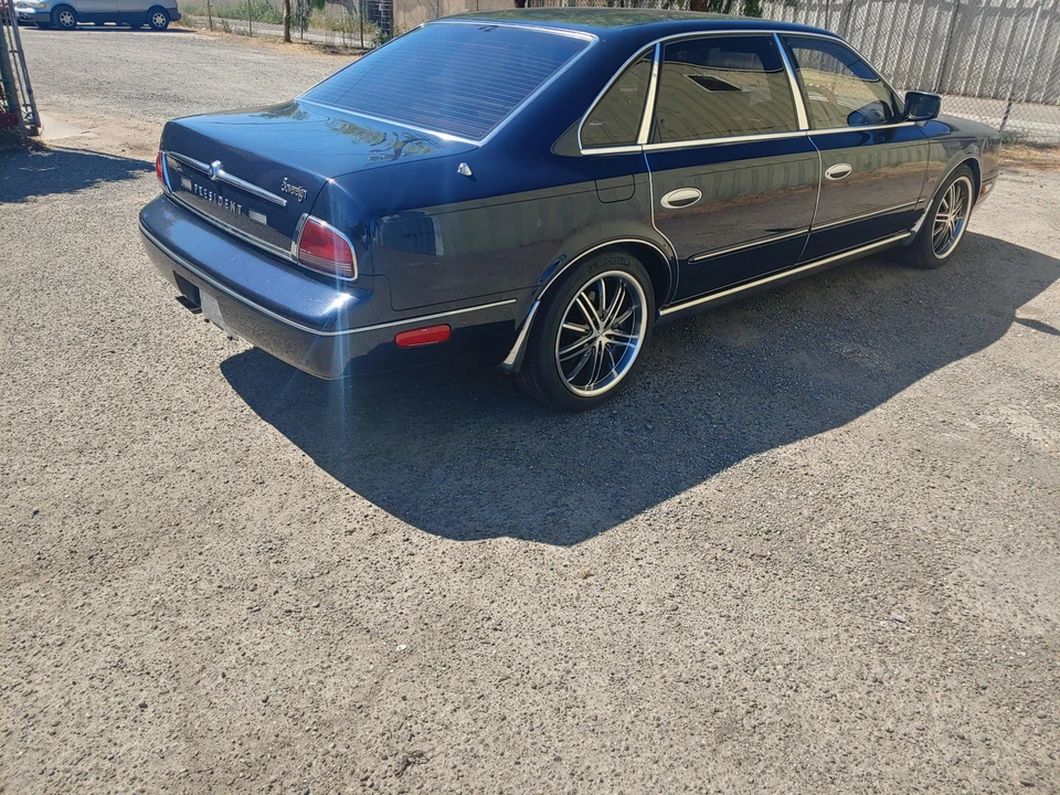 1995 Nissan President 3rd Gen - Image 16 of 24
