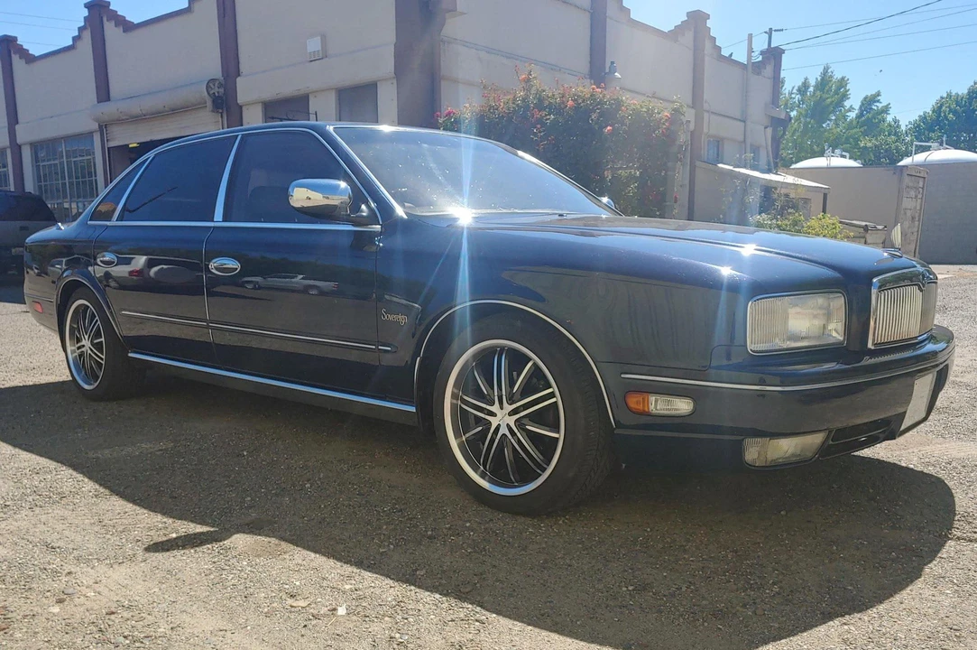 1995 Nissan President 3rd Gen - Image 22 of 24