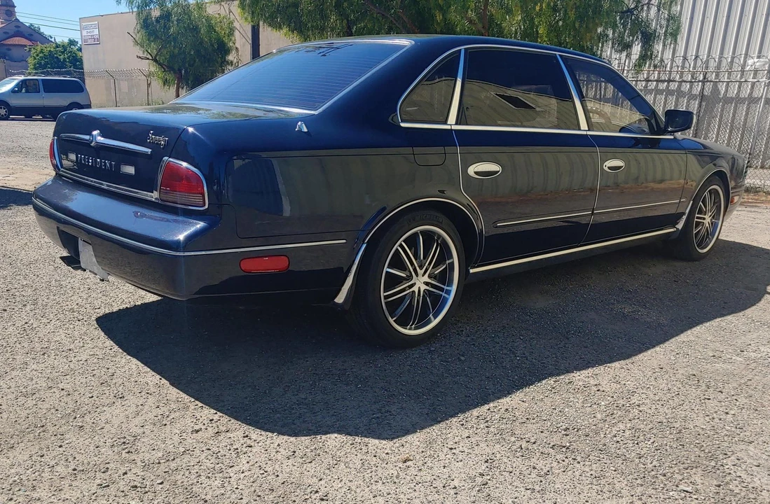 1995 Nissan President 3rd Gen - Image 4 of 24