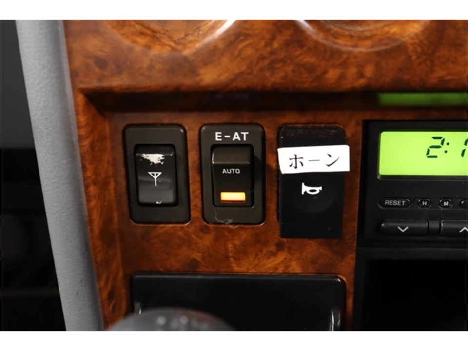 1995 Nissan Patrol 4th Gen - Image 14 of 31