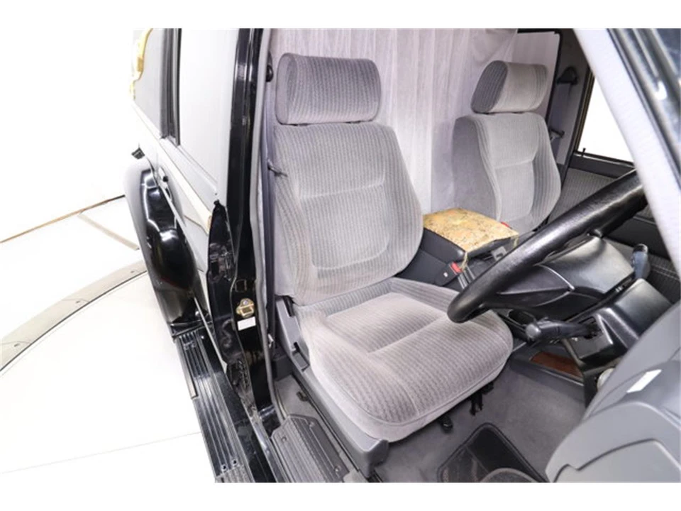 1995 Nissan Patrol 4th Gen - Image 18 of 31
