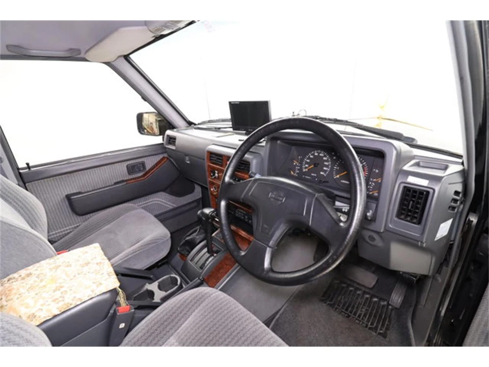 1995 Nissan Patrol 4th Gen - Image 9 of 31