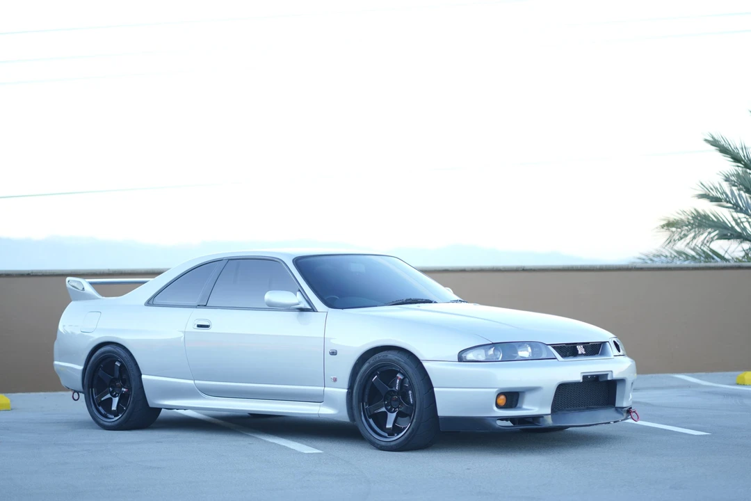 1995 Nissan R33 Skyline GT-R 9th Gen - Image 16 of 31