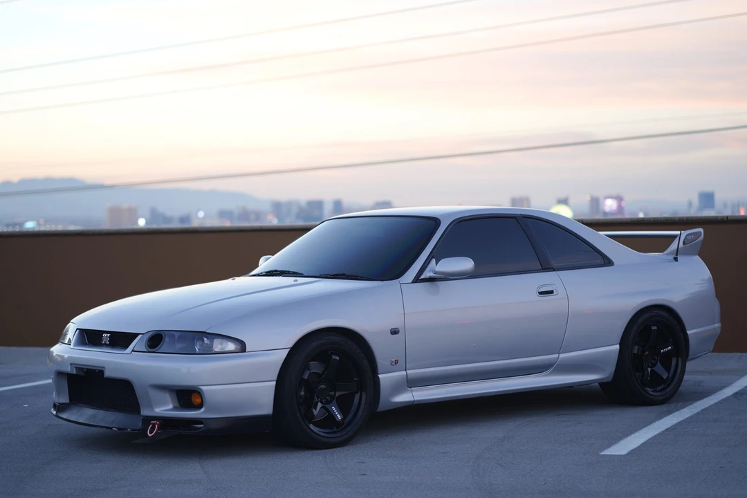 1995 Nissan R33 Skyline GT-R 9th Gen - Image 6 of 31
