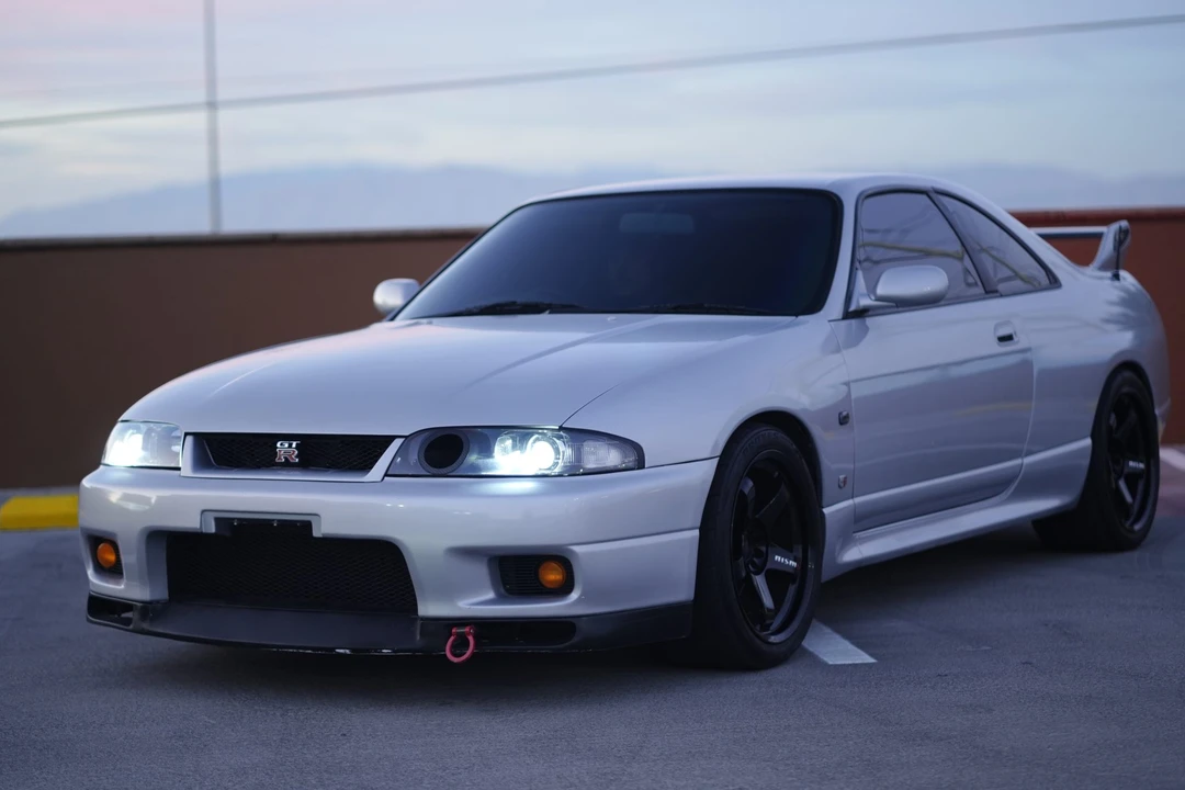 1995 Nissan R33 Skyline GT-R 9th Gen - Image 3 of 31