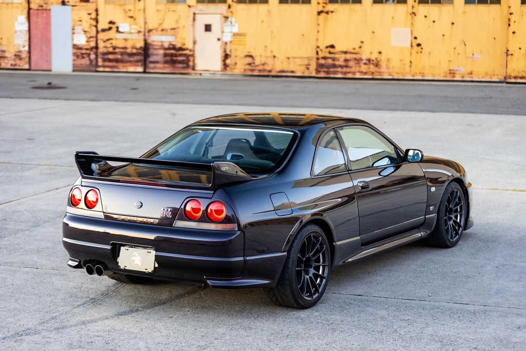 1995 Nissan R33 Skyline GT-R 9th Gen - Image 23 of 31
