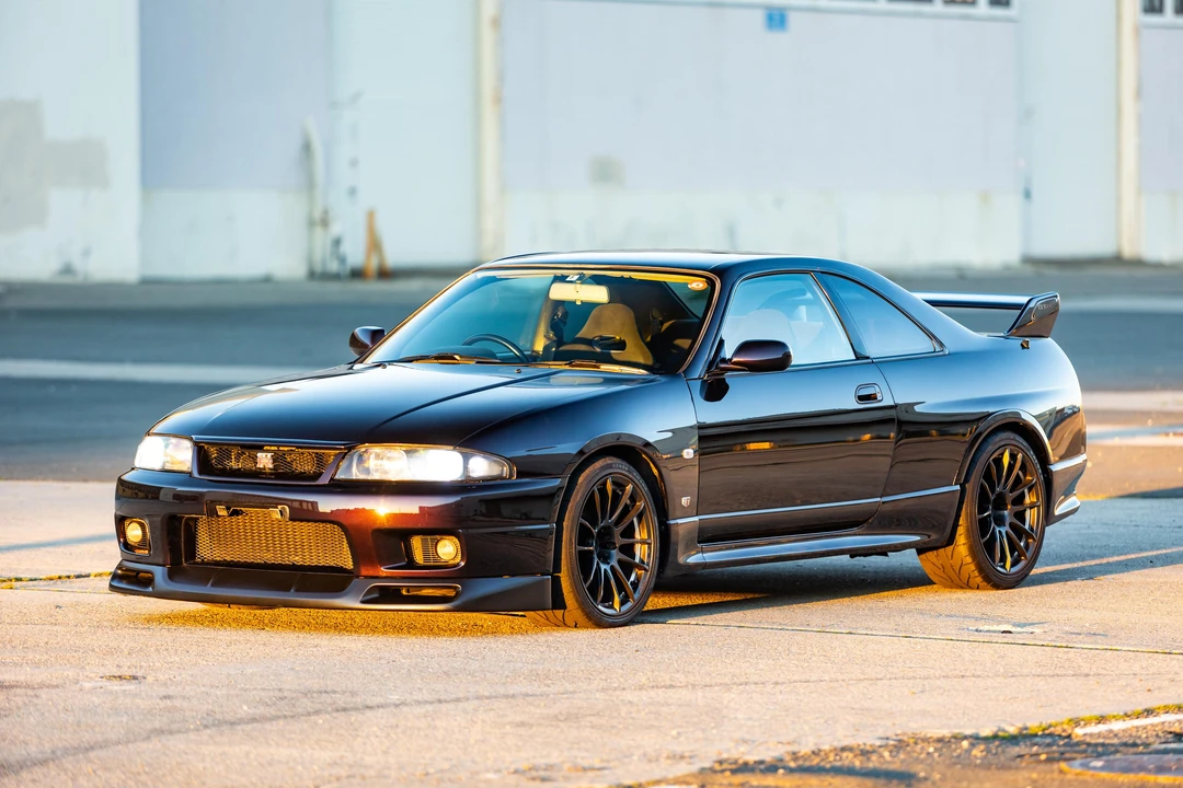 1995 Nissan R33 Skyline GT-R 9th Gen - Image 9 of 31