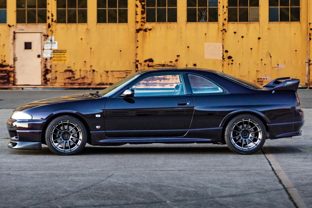 1995 Nissan R33 Skyline GT-R 9th Gen - Image 3 of 31
