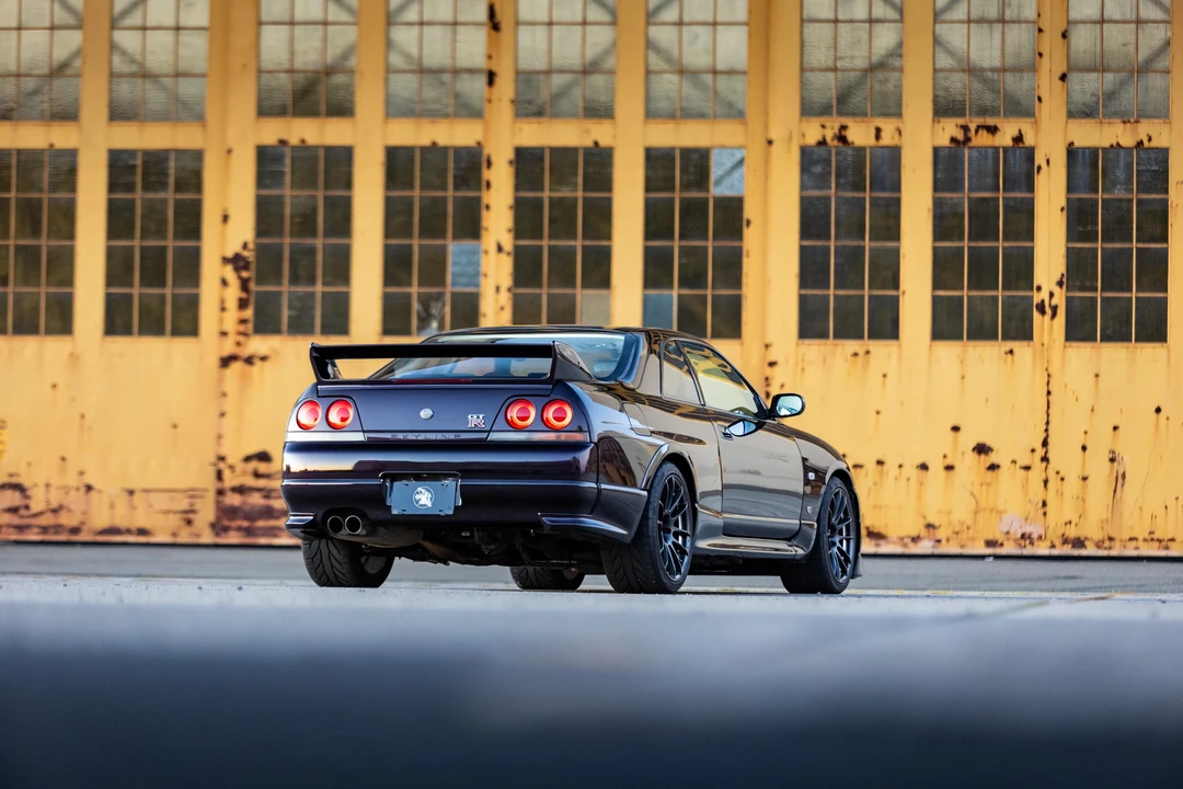 1995 Nissan R33 Skyline GT-R 9th Gen - Image 22 of 31