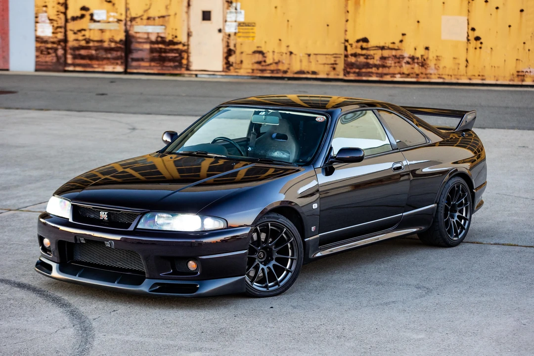 1995 Nissan R33 Skyline GT-R 9th Gen - Image 8 of 31