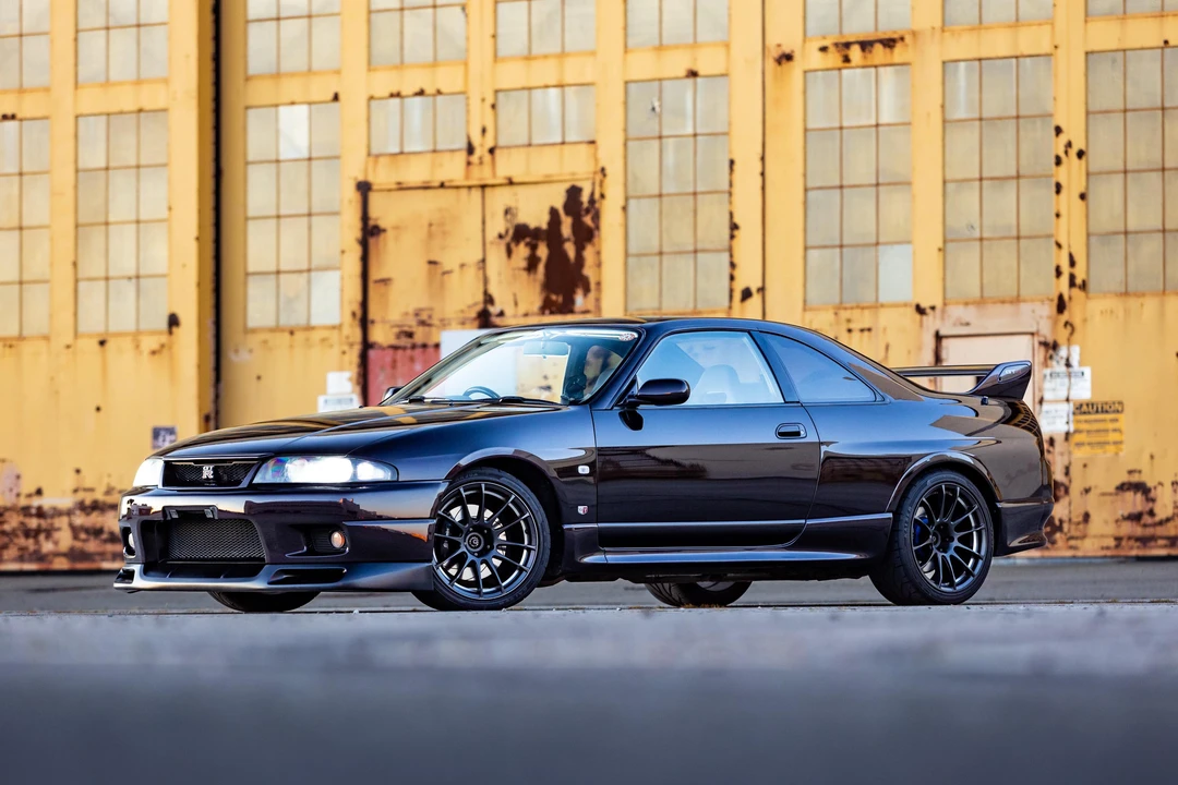 1995 Nissan R33 Skyline GT-R 9th Gen - Image 11 of 31