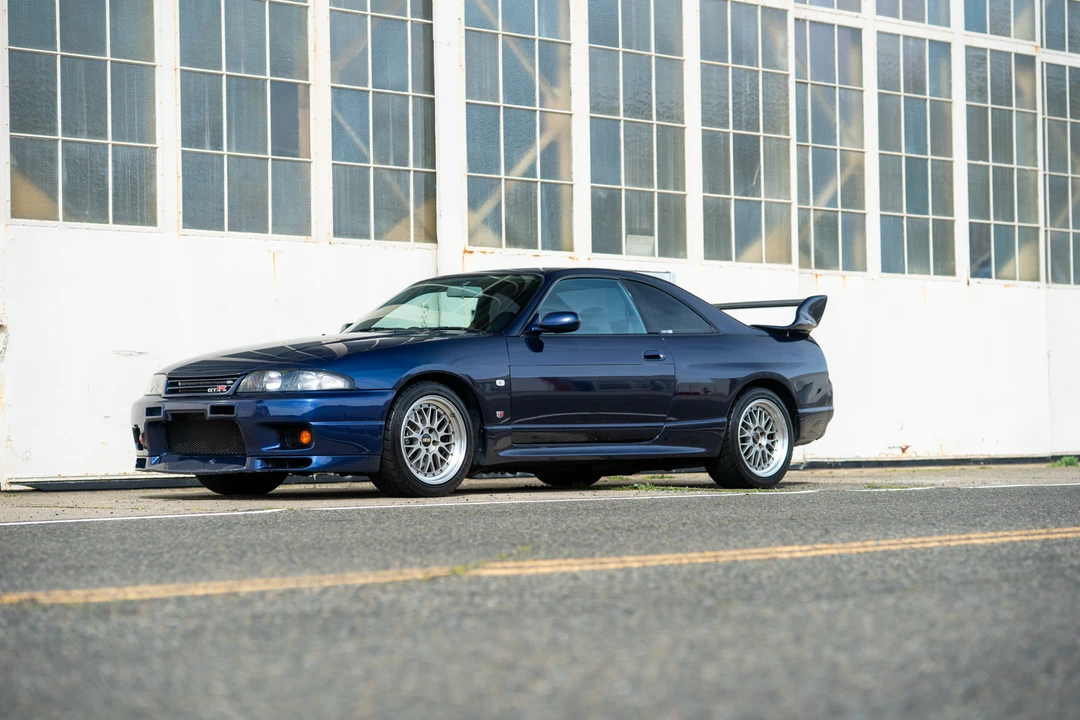 1995 Nissan R33 Skyline GT-R 9th Gen - Image 2 of 31
