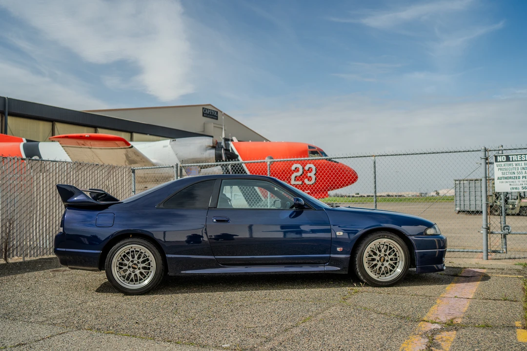 1995 Nissan R33 Skyline GT-R 9th Gen - Image 18 of 31