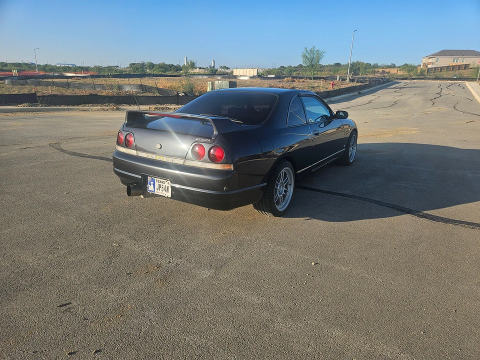 1995 Nissan R33 Skyline 9th Gen - Image 13 of 31