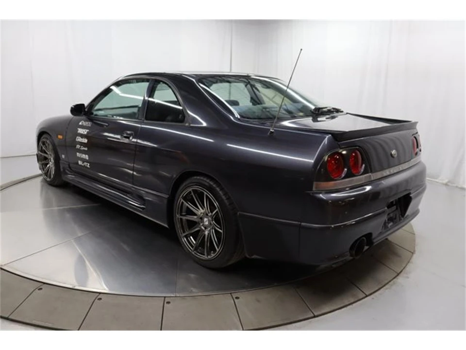 1995 Nissan R33 Skyline 9th Gen - Image 5 of 31