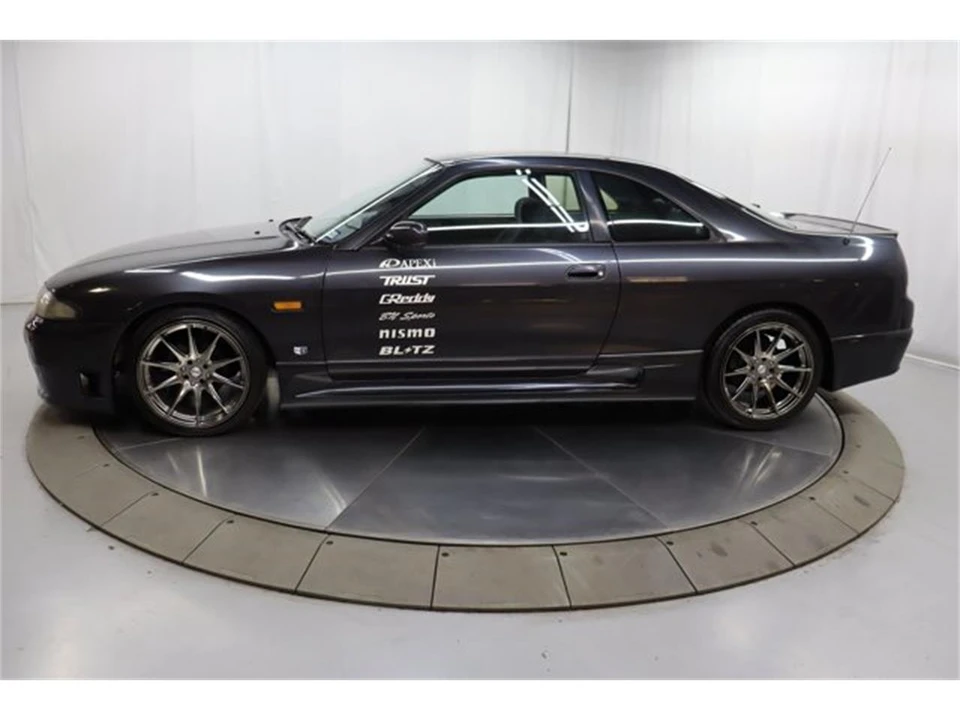 1995 Nissan R33 Skyline 9th Gen - Image 4 of 31