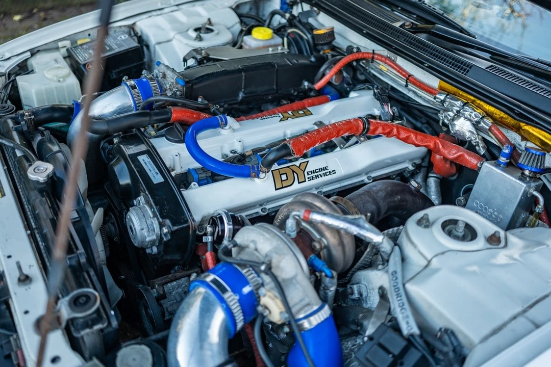 1995 Nissan R33 Skyline 9th Gen - Image 2 of 30