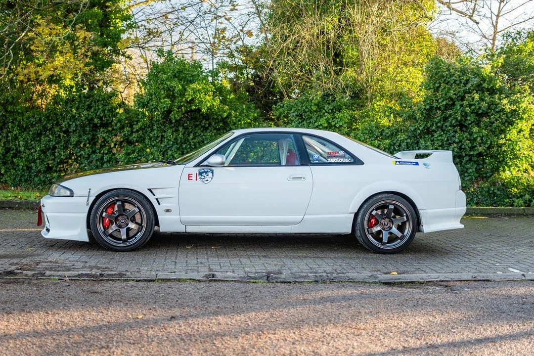 1995 Nissan R33 Skyline 9th Gen - Image 15 of 30