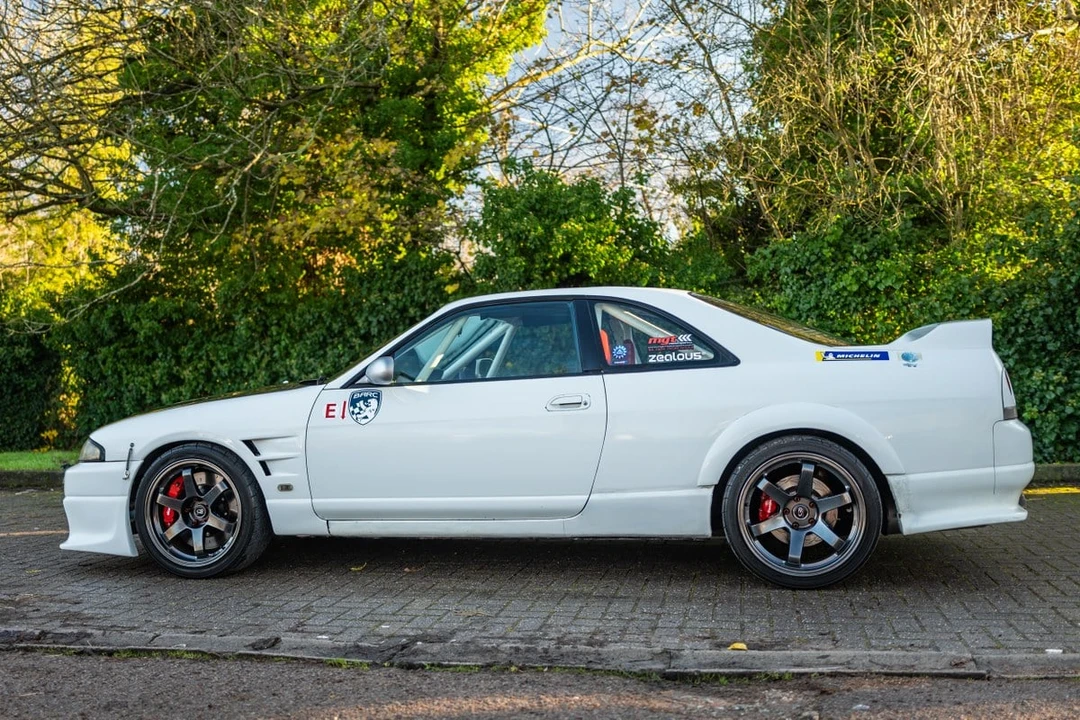 1995 Nissan R33 Skyline 9th Gen - Image 17 of 30
