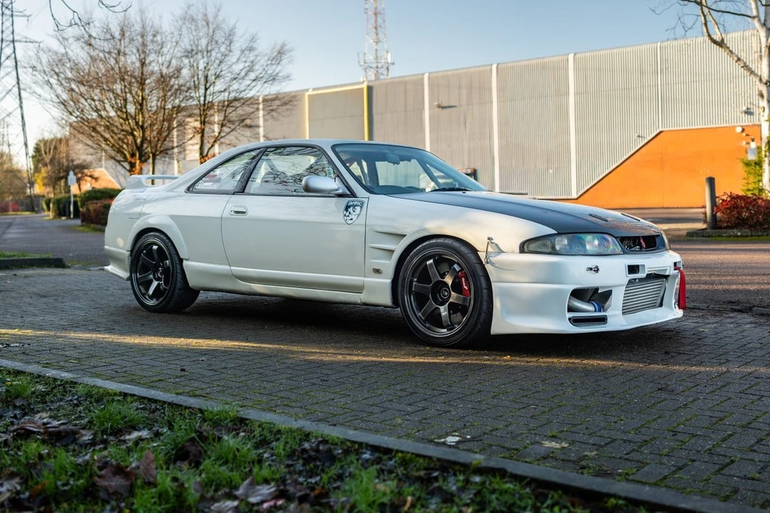 1995 Nissan R33 Skyline 9th Gen - Image 12 of 30