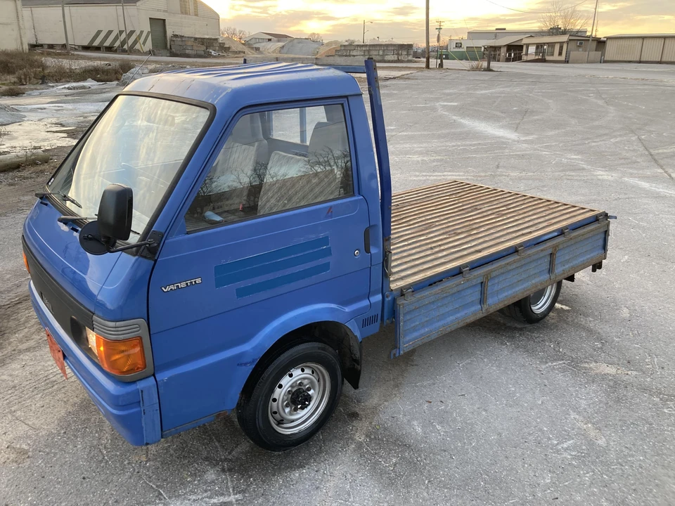 1995 Nissan Vanette - Image 11 of 31