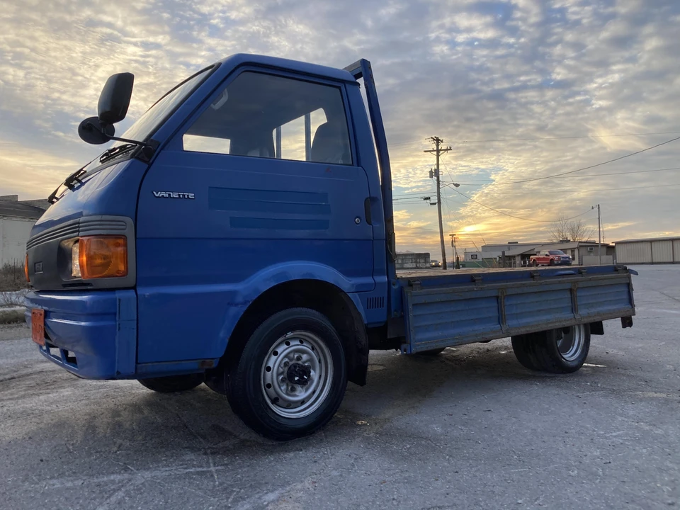 1995 Nissan Vanette - Image 13 of 31