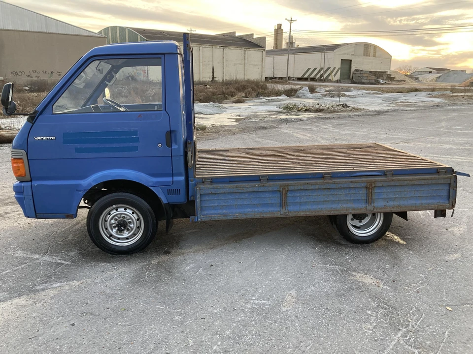 1995 Nissan Vanette - Image 14 of 31