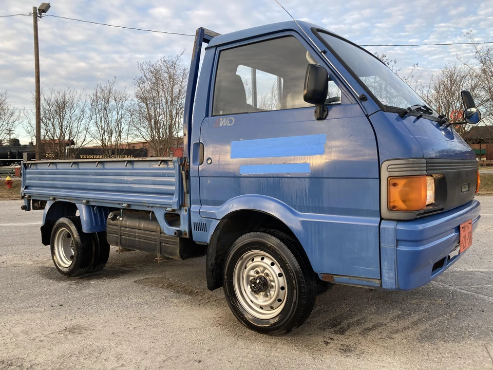 1995 Nissan Vanette - Image 30 of 31