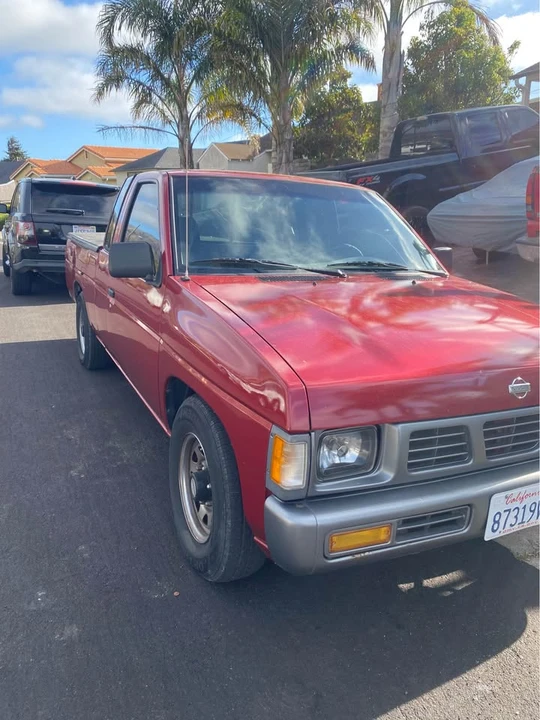 1995 Nissan Frontier - Image 3 of 6