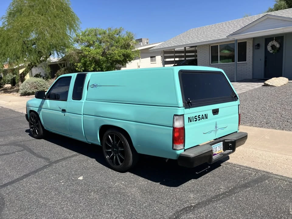 1995 Nissan Frontier - Image 3 of 13