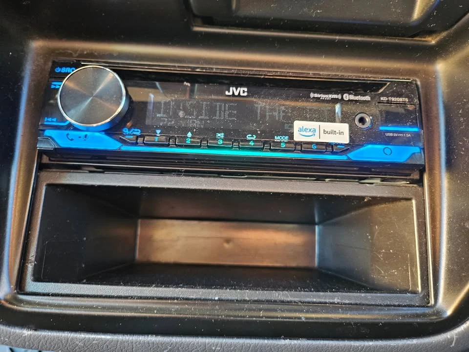 1995 Nissan Frontier - Image 13 of 13