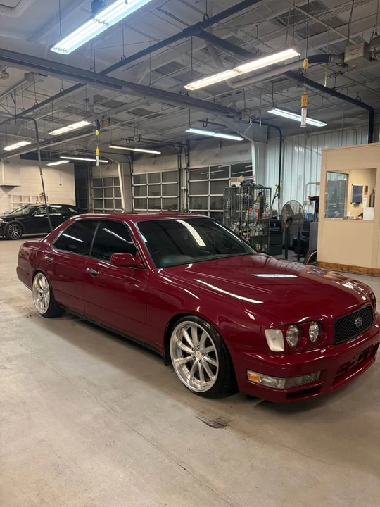 1995 Nissan Gloria - Image 19 of 20