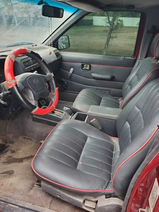 1995 Nissan Frontier - Image 4 of 4